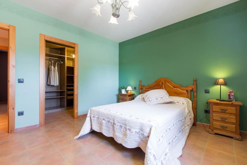 Los Rosales De Venturada Extérieur photo
